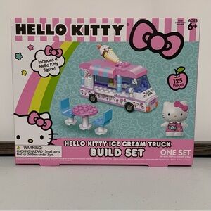 Hello Kitty Ice Cream Truck Building Set-New